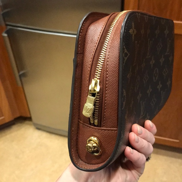 Clutch 🙌🏻 - Picture 4 of 6